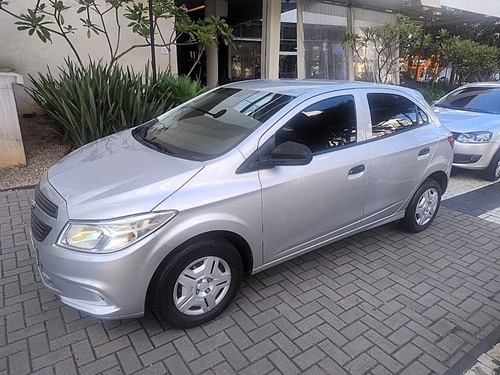 Chevrolet Onix 1.0 MPFI LS 8V FLEX 4P MANUAL