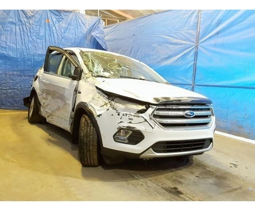 Ford Escape 2017 Deshueso En Partes Refacciones Piezas