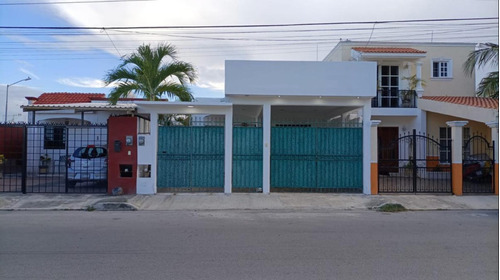 Casa En Renta Aun Costado De Av De La Torres.