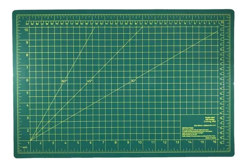 Tabla De Corte 45x30 Cm + Escuadras 30 Cm 45° Y 60° + Cutter