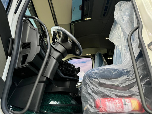 Volvo Fh460 A6x2, Ano: 2022 - Globetrotter