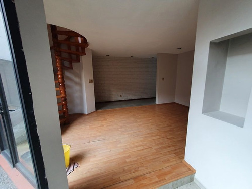 Imagen 9 de 10 de Hermosa Casa En Renta De 426 M2 En Lomas Quebradas