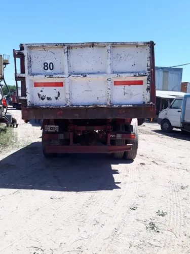 Camión Volcador C Hidrogrúa Y Almeja Iveco Modelo 150n