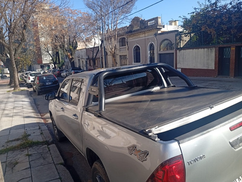 Toyota Hilux Pick-Up 2.8 Cd Sr 177cv 4x4