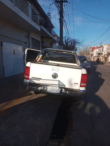Imagen 3 de 11 de Volkswagen Amarok 2015 2.0 Cd Tdi 180cv 4x2 Highline C33