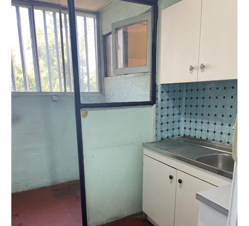 Oportunidad! Venta Departamento 3 Dormitorios, 1 Baño.