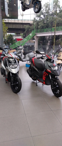 Imagen 5 de 6 de Aprilia Motard