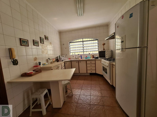 Imagem 6 de 11 de Oportunidade! Sobrado Com 3 Suítes, Próximo Ao Metrô Vila Sonia. - Di29154