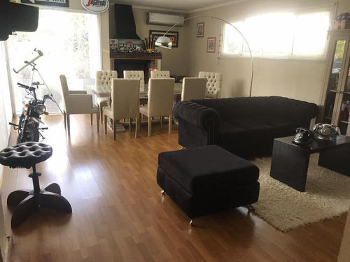 Casa Venta 4 Dormitorios 3 Baños Jardín Pileta Quincho Parrilla Cochera 280 Mts 2 -terreno 1300 Mts 2- Manuel B Gonnet