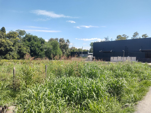Venta Terrenos 3076 M2, Cercano A Barrios Privados, Zona Residencial E Industrial.