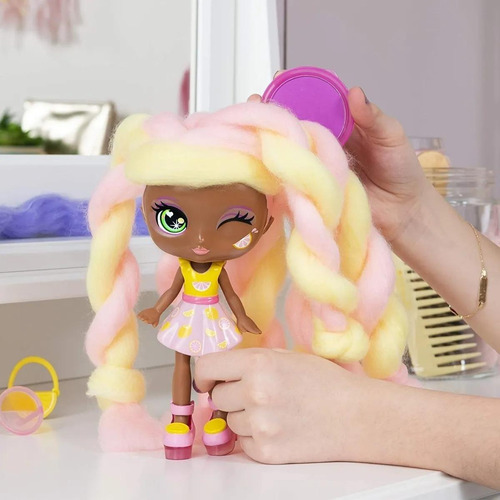 Muñeca Lacey Lemonade de Candylocks