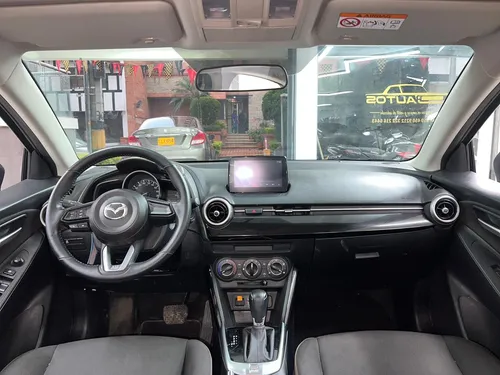 Mazda 2 Touring AT 2022