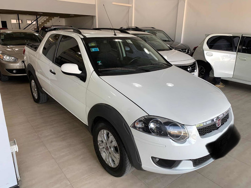 Imagen 4 de 14 de Fiat Strada 3 Ptas Jtd 1.3 Diesel Full