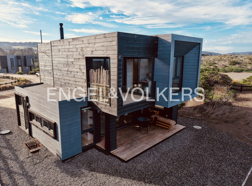 Casa Nueva Y Equipada En Primera Línea