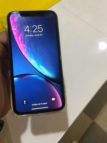 iPhone XR 64 Gb