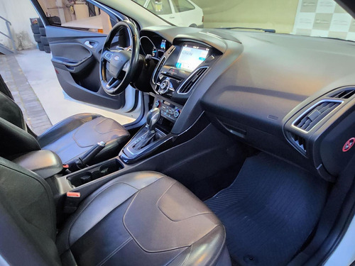 Ford Focus 2.0 Titanium Plus Sedan 16v Flex 4p Powershift
