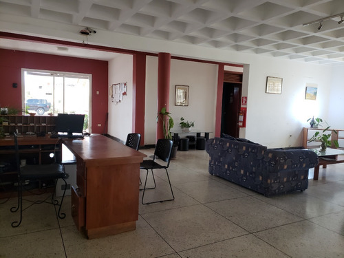 Imagen 3 de 22 de En Venta Hotel Amalfi Judibana - Punto Fijo