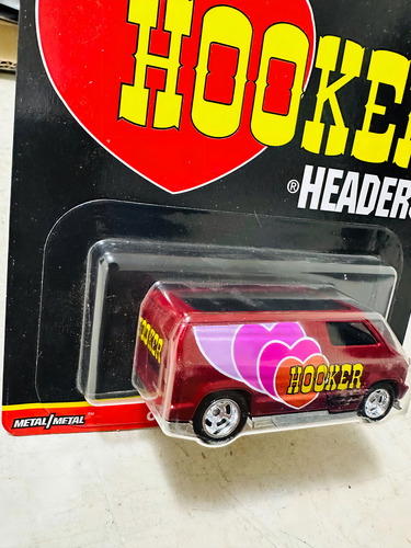 Hot Wheels Custom 77 Dodge Van Hooker Headers Real Riders Color Rojo