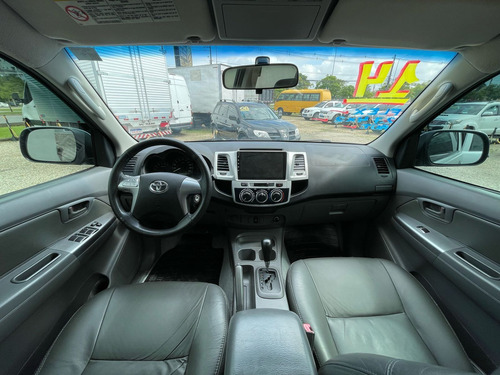 Toyota Hilux CD SR 4x2 2.7 16V/2.7 Flex Aut.