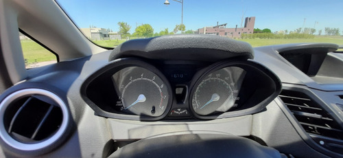 Ford Fiesta Kinetic Desing Se Plus