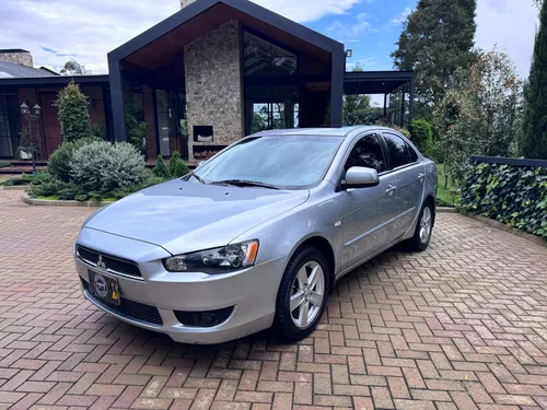 Mitsubishi Lancer 2.0 Avanzado