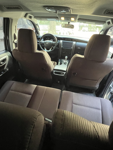Toyota Hilux SW4 2.8 Sr 177Cv 4X4 At