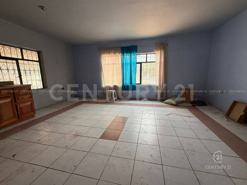 Casa En Venta En Col. Revolución Chihuahua, Chih.