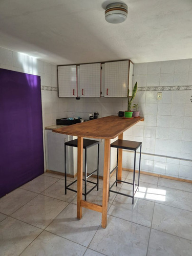 Venta Casa Y Monoambiente. Muy Amplio. Esquel.