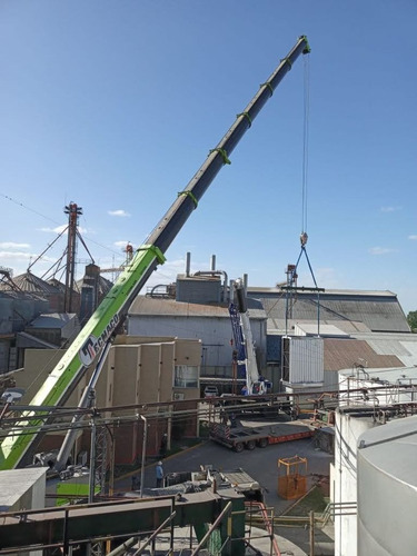 Venta Y Alquiler De GrĂșa Sobre Camion At 300 Ton Zoomlion