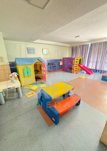 Amplio Y Comodo Depto 1d+1b+1est. Y Bod., Las Condes
