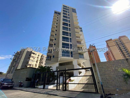 Amplio Y Moderno Apartamento En Venta Este De Barquisimeto. Avenida Venezuela 24-15446 As-m