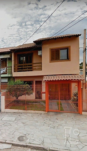 Casa Em Camaquã Com 4 Dormitórios - Lu272403