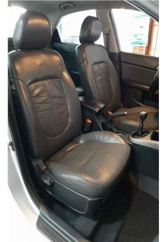 Imagem 12 de 14 de Kia Cerato 1.6 Ex2 Sedan 16v Gasolina 4p Manual