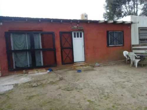 Casa En Venta - 3 Dormitorios 1 Baño - 70mts2 - Las Toninas