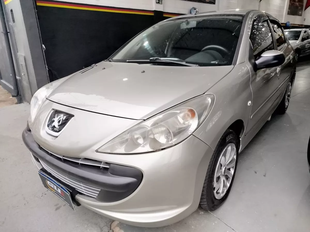 Peugeot 207 207 XR 1.4 Flex 8V 5p