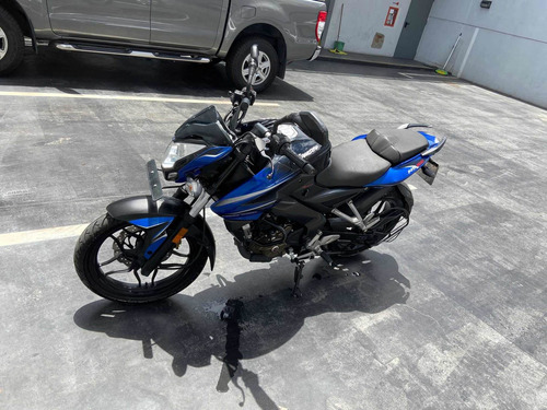 Bajaj Rouser Ns200