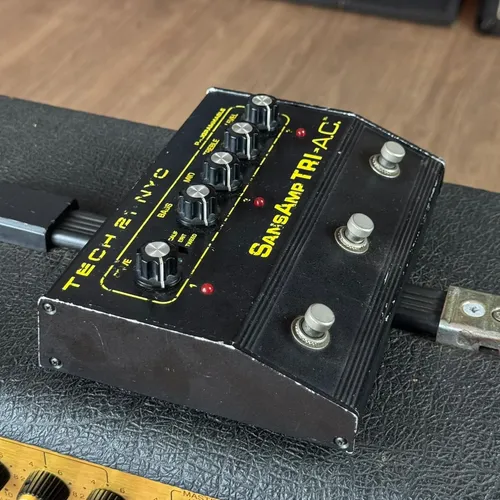 Tech 21 Sansamp Tri A C Preamp/simulador Analógico Guitarra