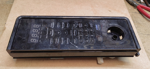 Teclado Completo Para Horno De Microondas Daewoo Kor-1q0j9a7 (Usado)