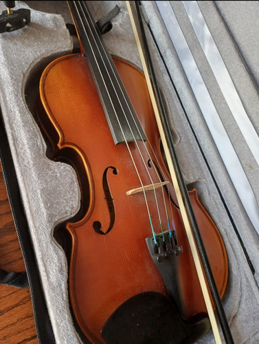 Violín Scott Cao, Modelo Stradivari