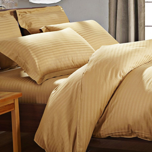 Imagen 1 de 1 de Duvet Cover Dorado Líneas Microfibra Doble