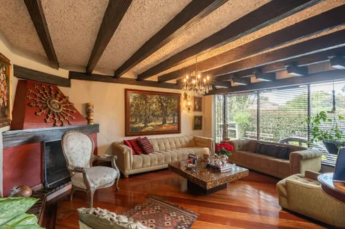 Casa En Arriendo/venta En Calatrava. Cod A12434