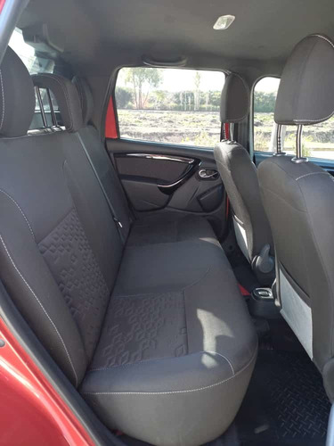 Imagen 5 de 8 de Renault Duster Oroch 2018 2.0 Privilege