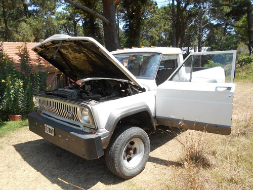 Imagen 4 de 15 de Jeep Gladiator T-80 4x4