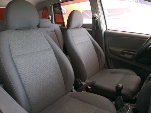 Imagem 9 de 10 de Volkswagen Spacefox 1.6 8v Tren