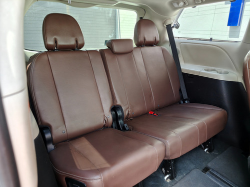 Toyota Sienna 3.5 Limited At