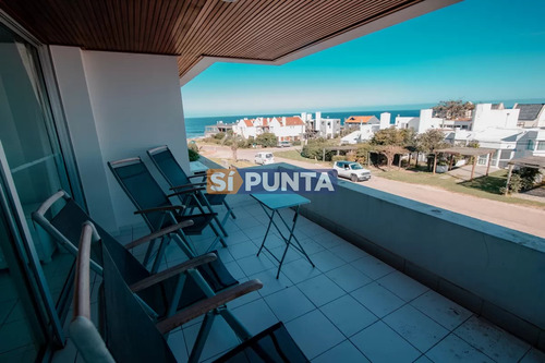 Venta Y Alquiler Temporario De Apartamento Penthouse De Tres Dormitorios En Montoya, A Pasos De La Playa