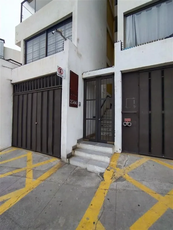 Imagen 4 de 13 de Amplio Duplex En Cerro El Litre A 1 Cuadra De Calle Colon