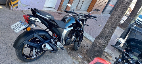 Imagen 2 de 9 de Yamaha Fz Fi 2.0