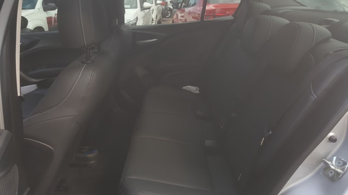 Fiat Cronos 1.8 Automatico 2019 Como Nuevo Poco Kilometro C