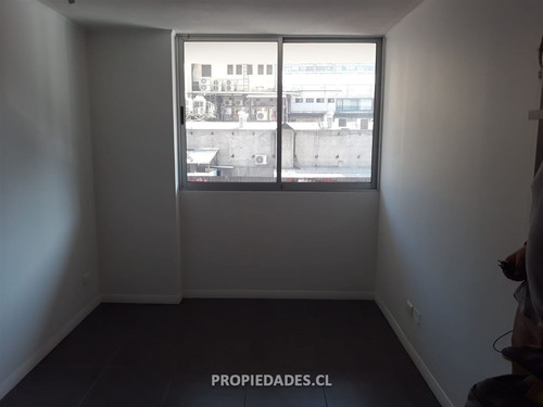 Departamento En Venta De 1 Dorm. En Santiago Parque Almagro